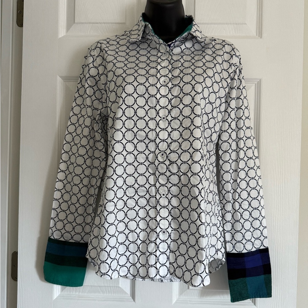 Tizzie Long Sleeve Button Up Shirt Size S Business Casual Holiday Christmas Work